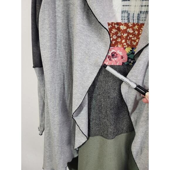 VTG Patchwork Open Front Artsy Cardigan Gray Large Waterfall Open Front USA Made - Picture 11 of 13